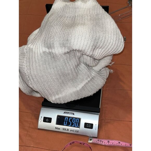 Superdown Ella Distressed Gray Tie-Dye Cropped Knit Sweater Size Medium - Picture 10 of 11